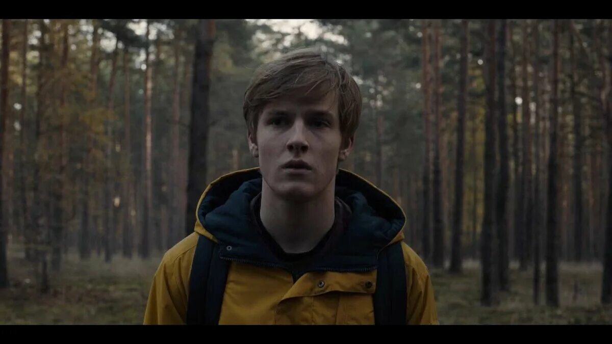 Тьма рутуб. Тьма рутуб. Тьма сериал 2017–2020. Тьма сериал йонас. Тьма рутуб.