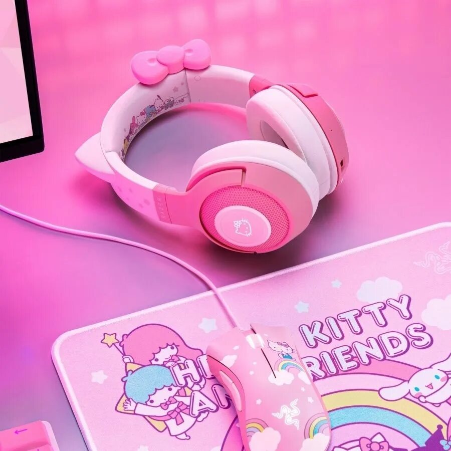 Наушники хеллоу. Razer Kraken hello Kitty наушники. Razer Kraken BT hello Kitty Edition. Razer Kraken BT Kitty. Razer Kraken BT, hello Kitty and friends Edition.