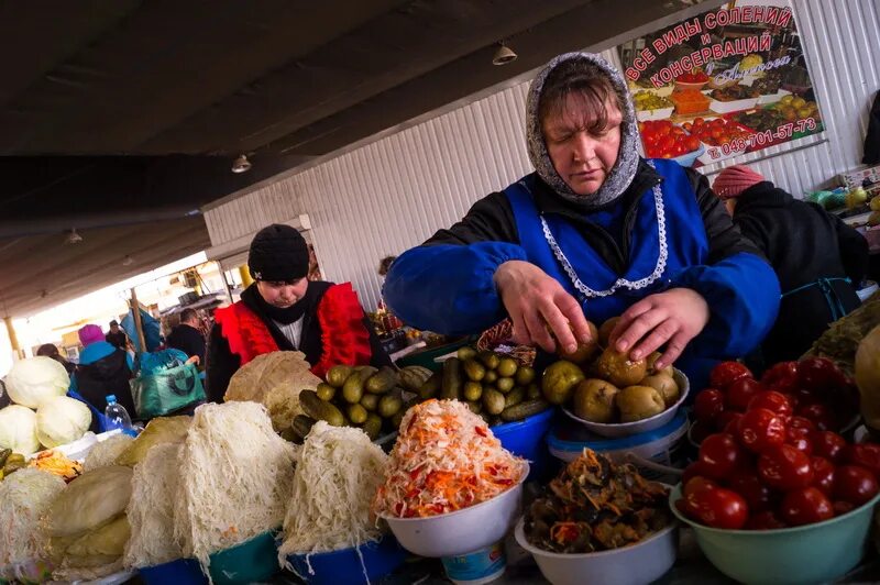Одесский рынок привоз. На этой территории рынок. Украинский рынок фото. Толкучка рынок. Стихийный рынок.