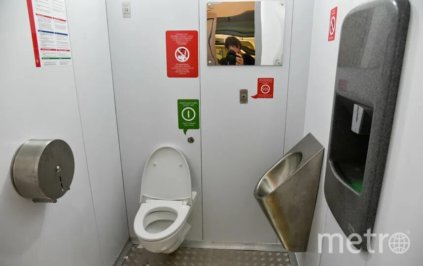 Туалет в метро на каких