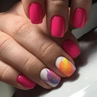Дизайн маникюра на короткие яркие