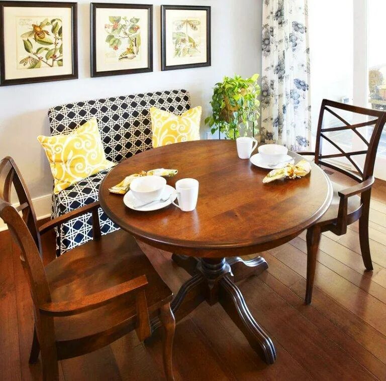 Декор обеденной зоны. Декор стены в обеденной зоне. Декор стены в обеденной зоне. Как оформить стену над столом. Декор обеденной зоны на кухне.