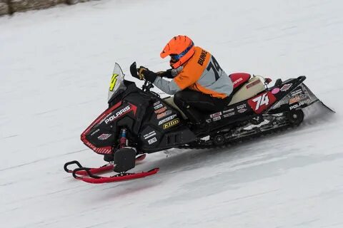Sled racing
