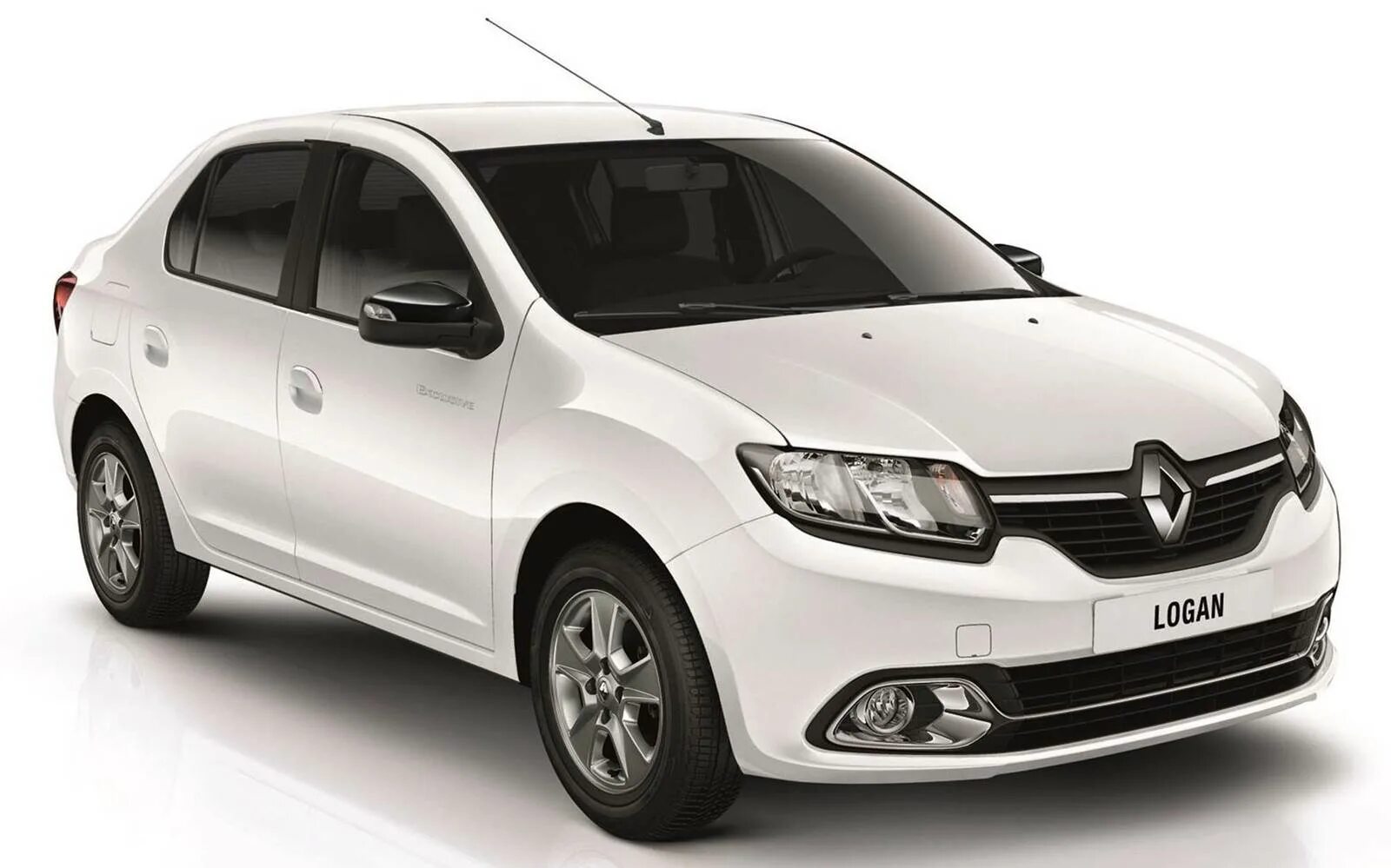 Renault Logan 2014. Renault Renault Logan 2015. Рено Логан 2 2014. Рено Логан 2 Рестайлинг 2014.