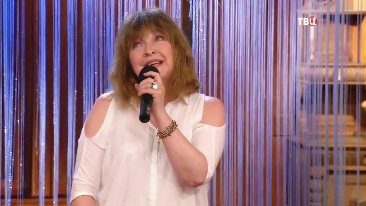 Песни кати семеновой тексты. Катя семенова -певица 1990. Калина певица. Песни кати семеновой тексты. Катя семенова утренняя почта.