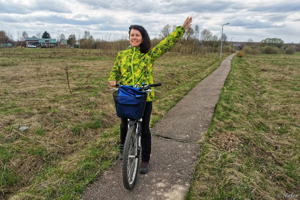 Москвы не бывает 2. Деревня Новокурьяново Южное Бутово. Новокурьяново Москва. Школа 1456 Новокурьяново. ЖД кольцо Новокурьяново.