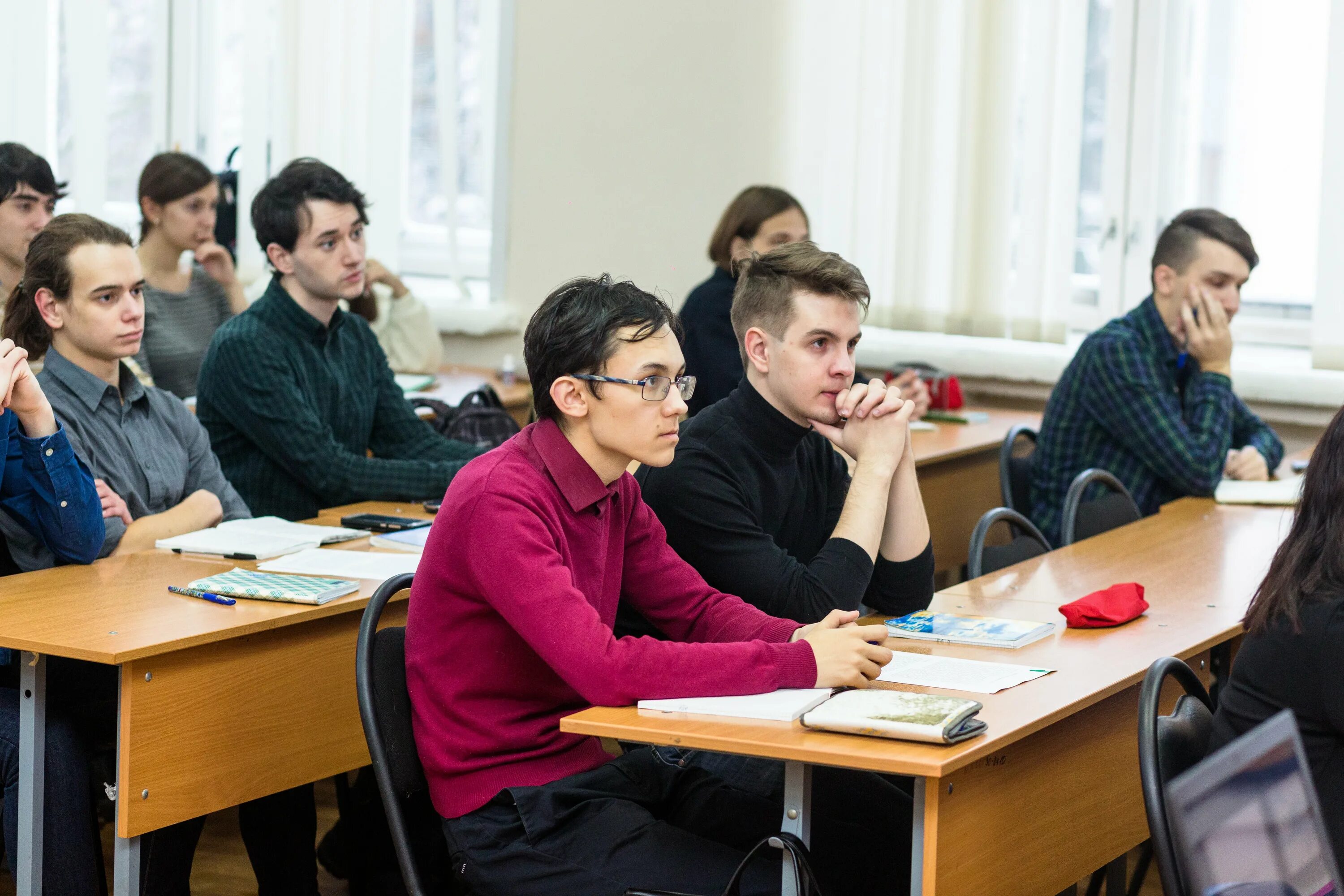 Преподаватели омгу юрфак омск. Сайте исторического факультета. Исторический факультет мгу. Психолого педагогический факультет чгпу чебоксары. Декан исторического факультета ягпу.