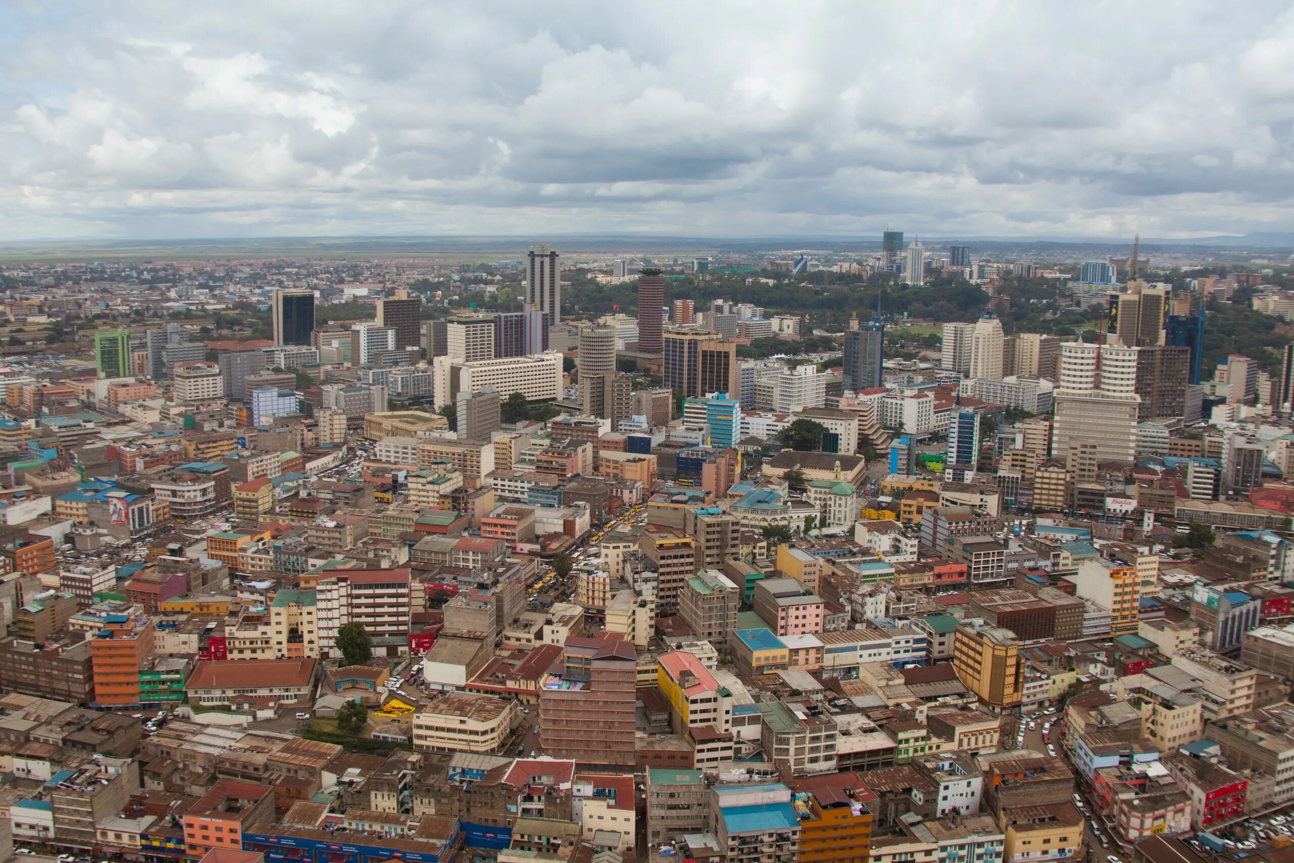 Страна города найроби. Кения Найроби. Найроби столица. Найроби столица Кении улицы. Найроби Африка.