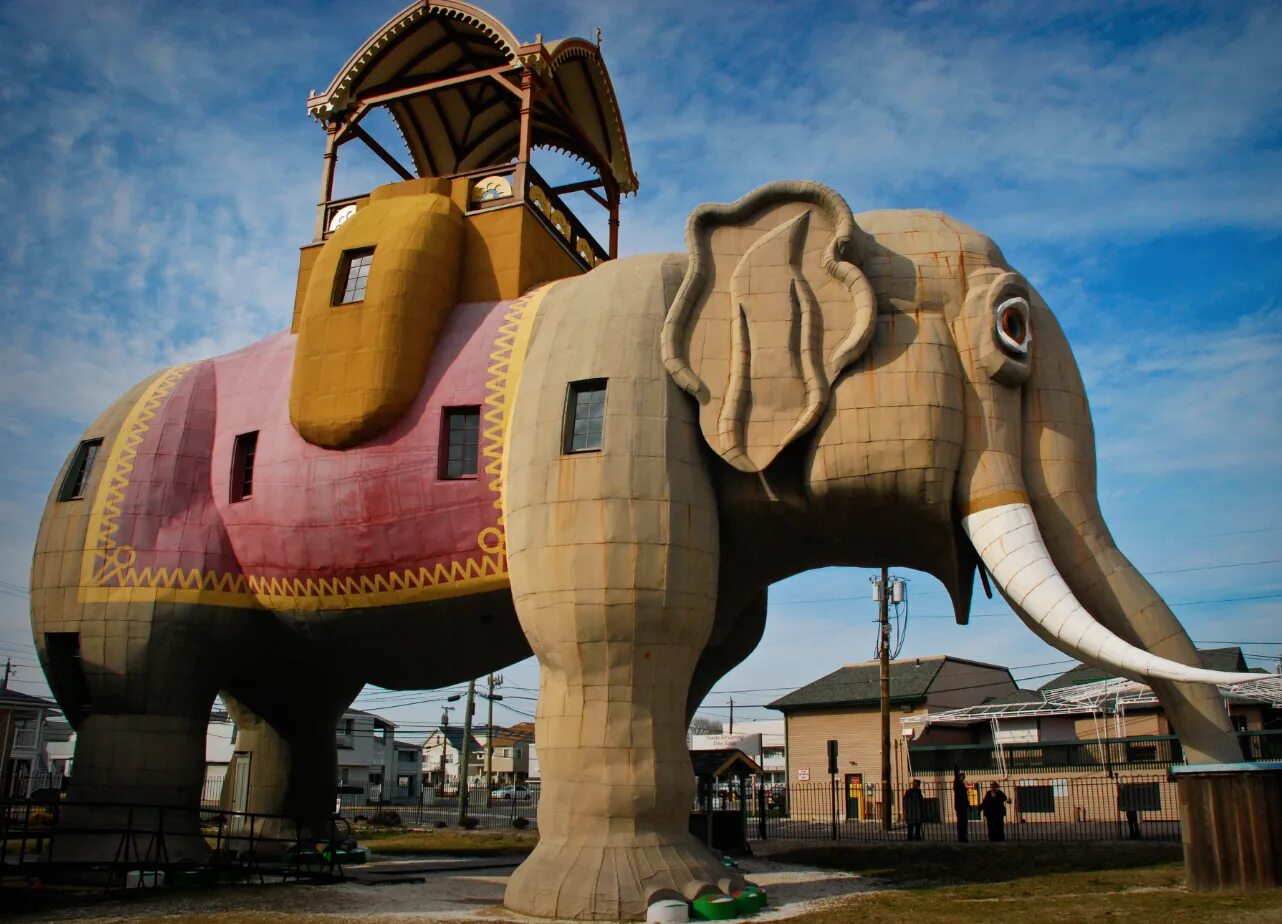 Elephant house. Слон Люси Атлантик Сити. Дом слониха Люси. Дом-слон на Новорязанском шоссе.