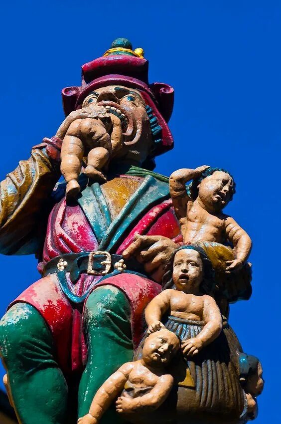 фонтан пожиратель детей в швейцарии. пожиратель детей берн. фонтан пожиратель детей в берне. фонтан пожиратель детей в берне. фонтан пожиратель детей в берне.