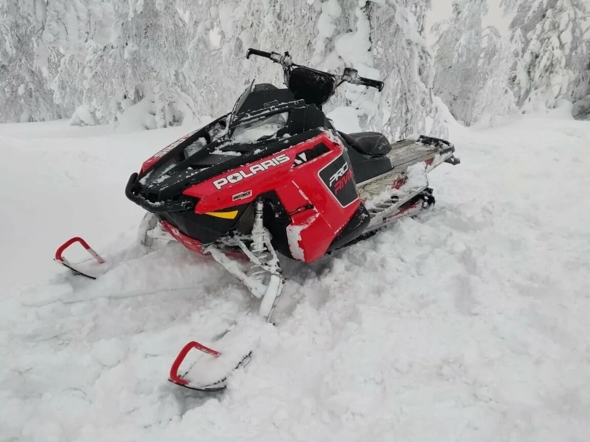 Снегоход поларис про рмк 800. Polaris 800. Polaris 800. Полярис 800 2013. Polaris 800 pro-rmk двигатель.