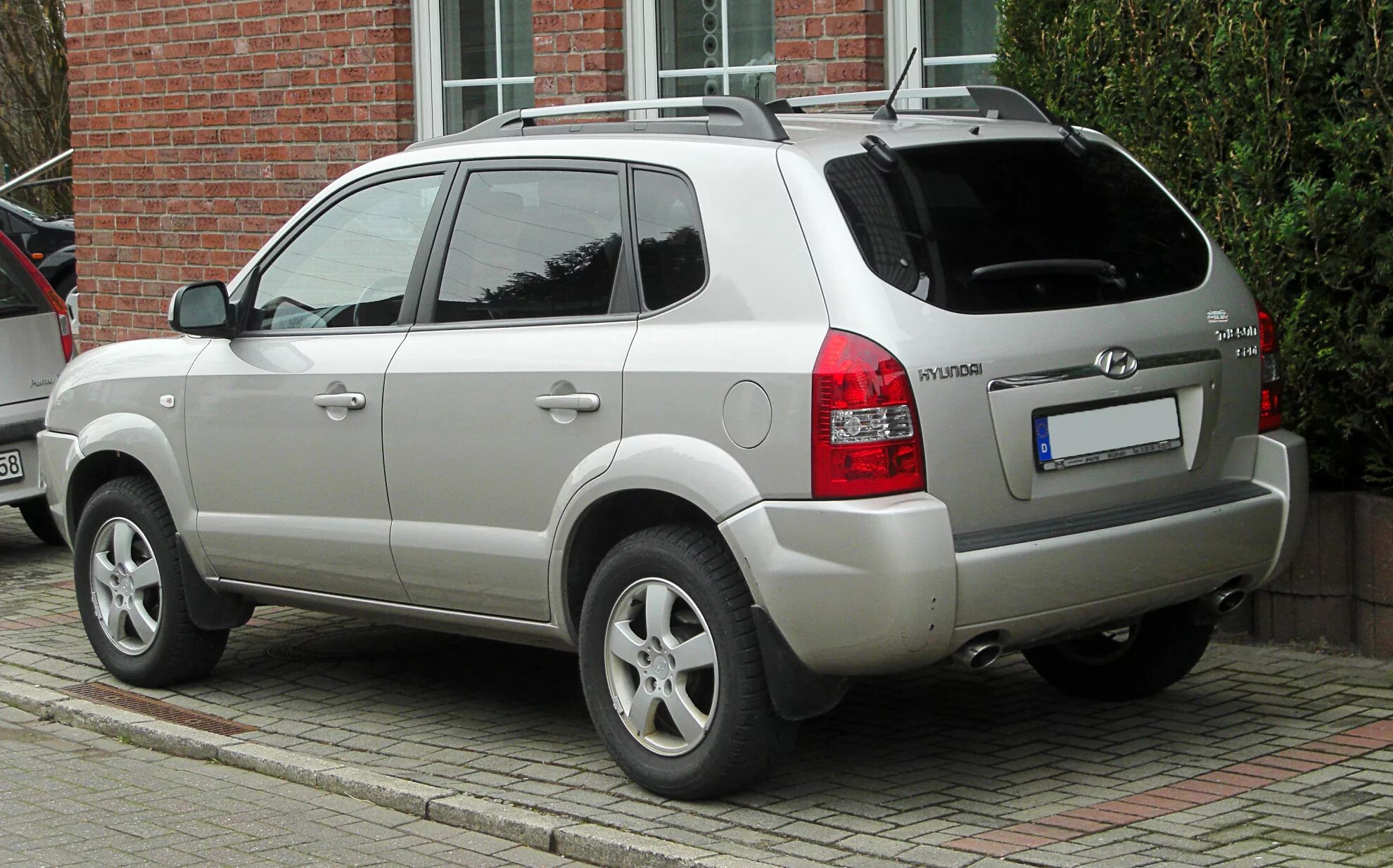 Туксон первое поколение. Hyundai Tucson 2. Hyundai Tucson (JM) (2004-2010). Hyundai Tucson 1 JM. Hyundai Tucson JM 2.0.