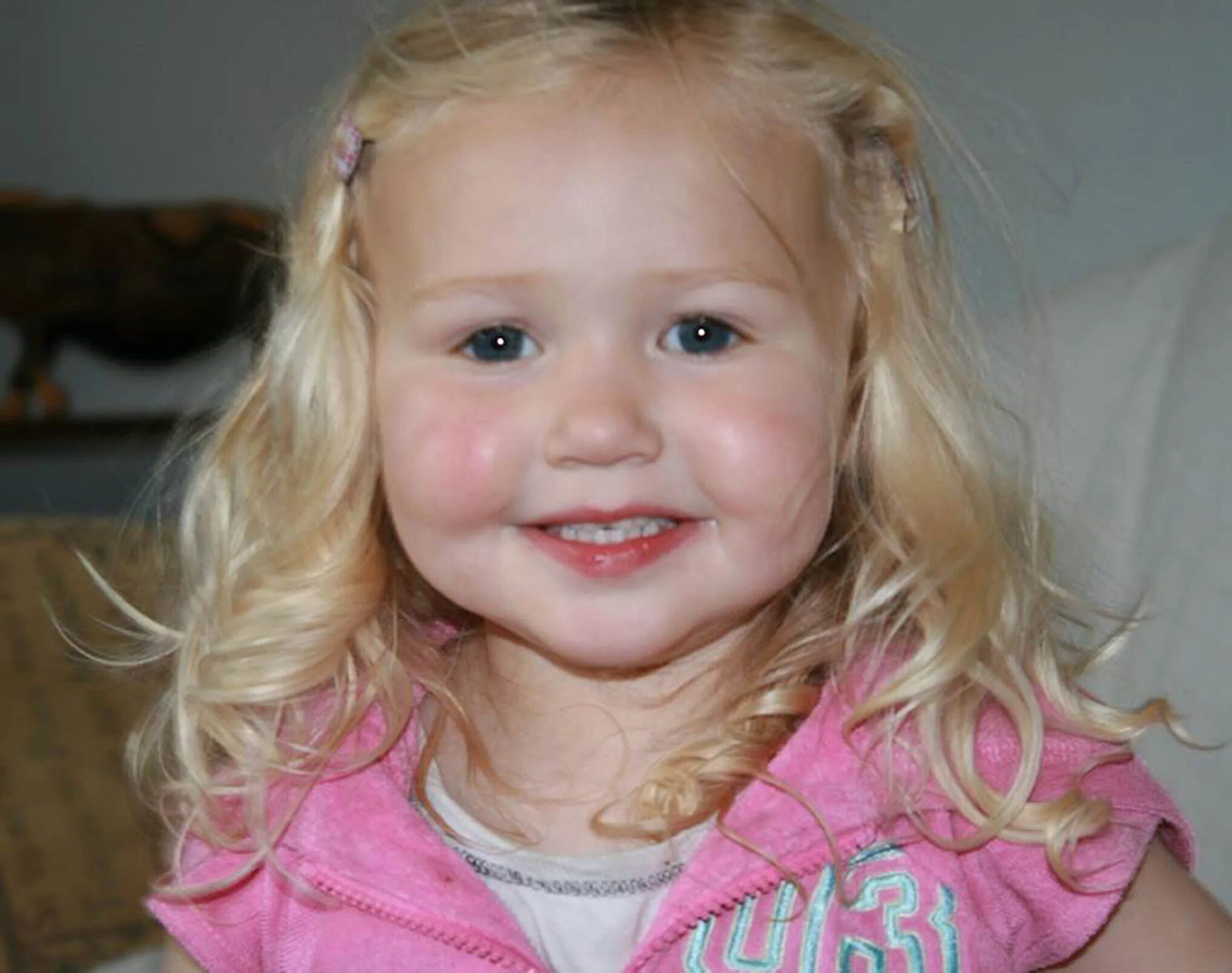 2 years old girl. Маркиза батская эмма. 4 года девочке. four years old. 4 years old.