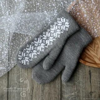 Первые варежки