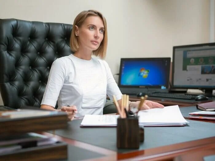 Заместитель руководителя отдела. Ассистент руководителя. Главный бухгалтер. Секретарь. Помощника руководителя управления.