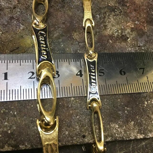 владимир таганрог ювелирный мастер. ювелиры город таганрог. ювелир таганрог. таганрог мастер ювелир. ювелиры таганрог.