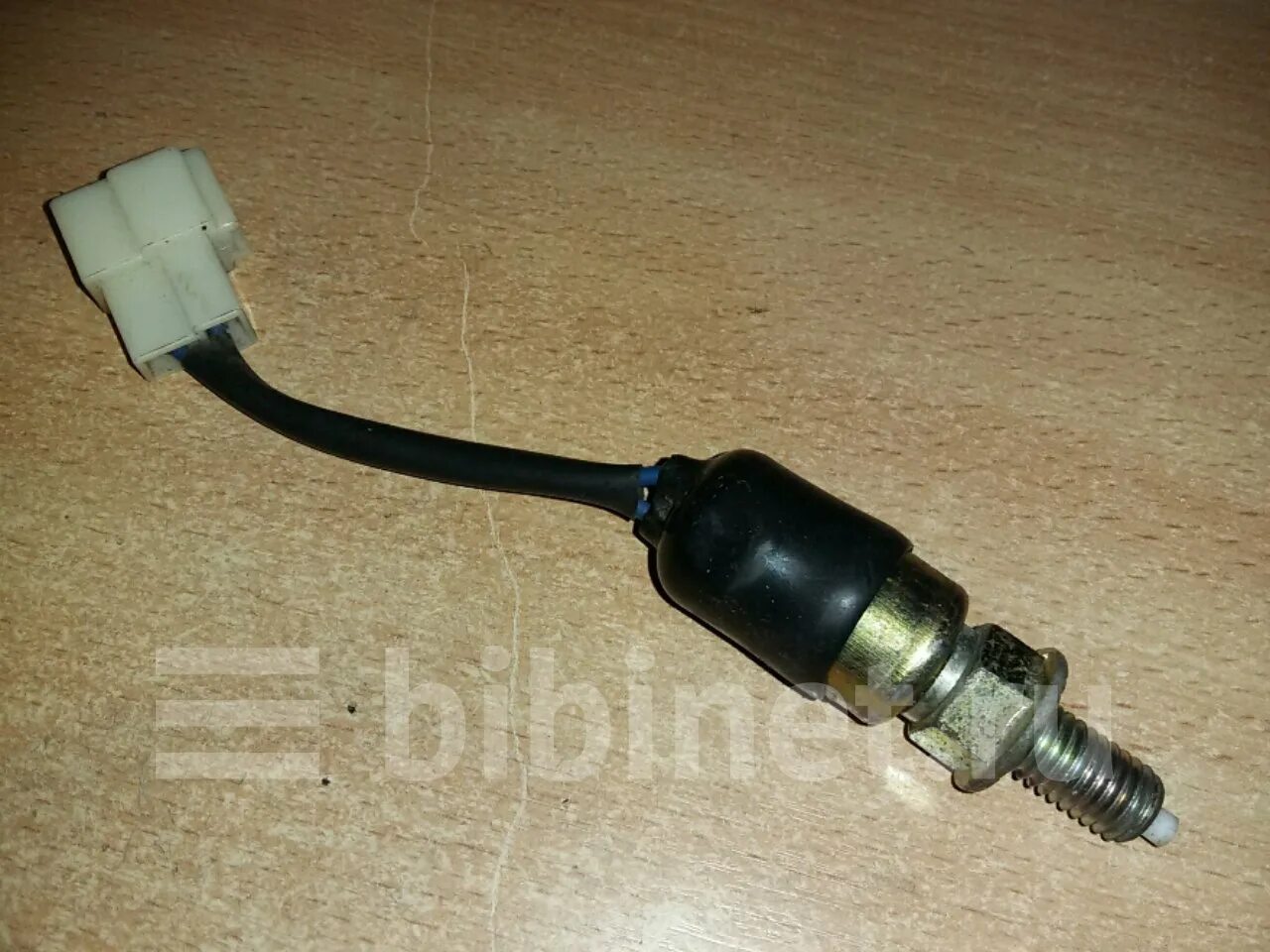 Датчик заднего стоп сигнала. Датчик стоп-сигнала breez (l3781120). датчик заднего хода lifan breez. датчик заднего хода лифан бриз. лифан бриз датчик тормоза.