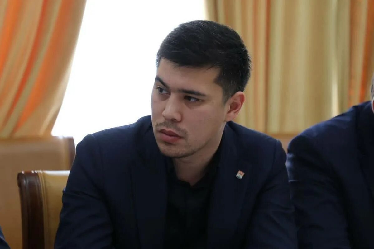 Бахтияр уллаев махачкала. Абдурахман махмудов министр. Махмудов абдурахман магомедович. Уллаев магомед. Бахтияр магомедович.