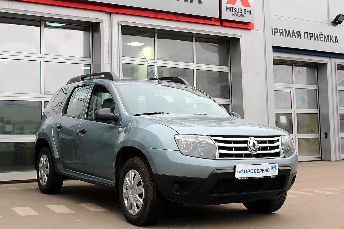 Renault duster года выпуска. Renault Duster 2012. Рено Duster 2012. Renault Duster, 2012 г.. Рено Дастер 2012г.