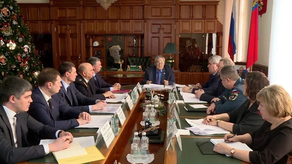 Парламент кузбасса фото. Предприятия кузбасса. Мэр кемерово 2023. Перестановки в правительстве кузбасса. Перестановки в правительстве кузбасса.