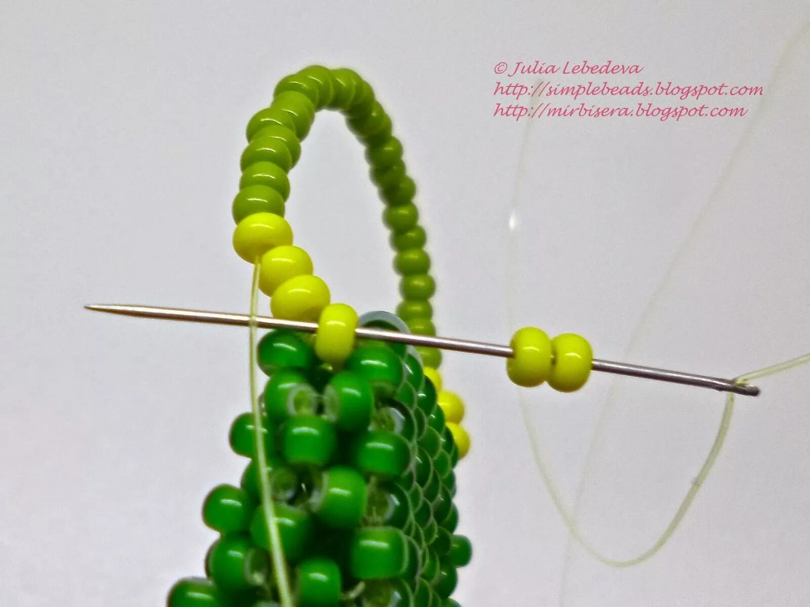 Леска для плетения сумки из бусин. Монастырское плетение бисером. леска для сумки из бусин. плетение сумок из лески. плетение сумок из бусин.