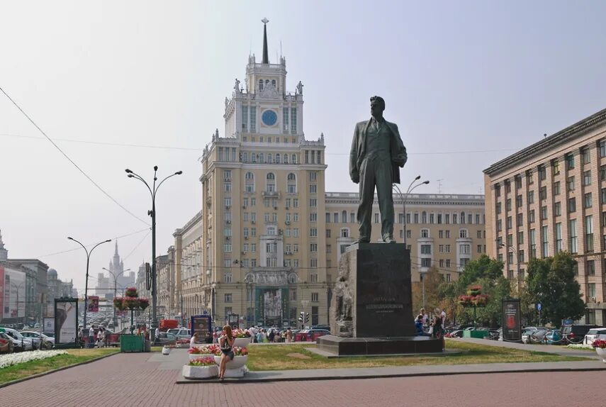 Активные граждане" оценят выполненные работы по благоустройству Триумфальной пло