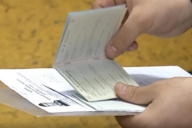 Приписное образец. Пр писное свидетельство. Не забрал приписное. Приписное свидетельство. Постановка на учет в военкомате.