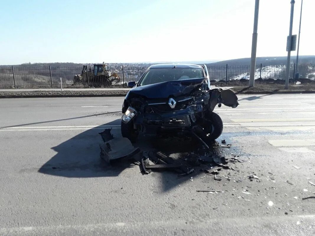 ДТП лобовое столкновение. Авария в Белгородской области. Дорожно-транспортное происшествие.