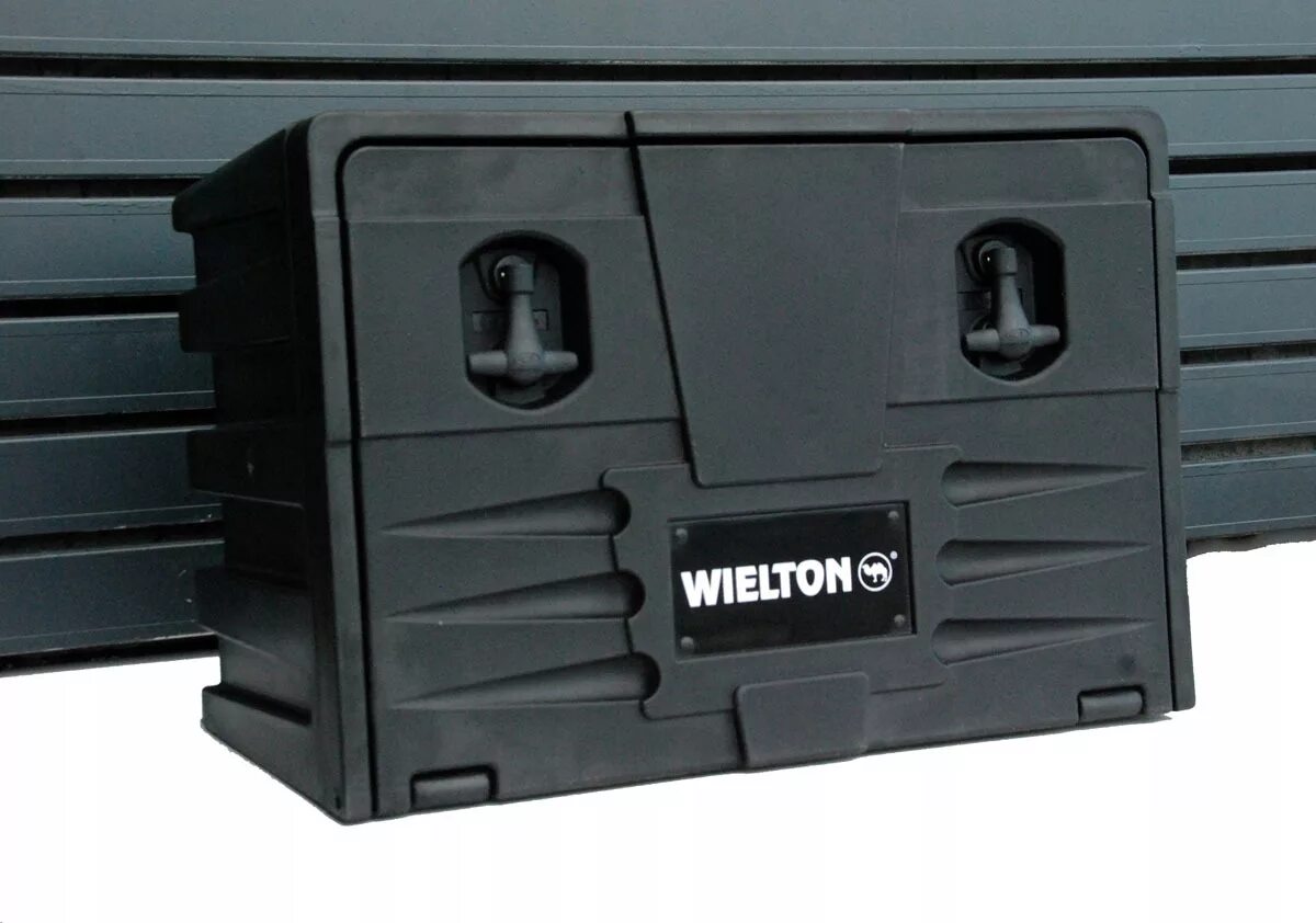 Инструментальный ящик полуприцепа Велтон. Инструментальный ящик Wielton. Ящик инструментальный Wielton NS-3. Инструментальный ящик прицеп Велтон.