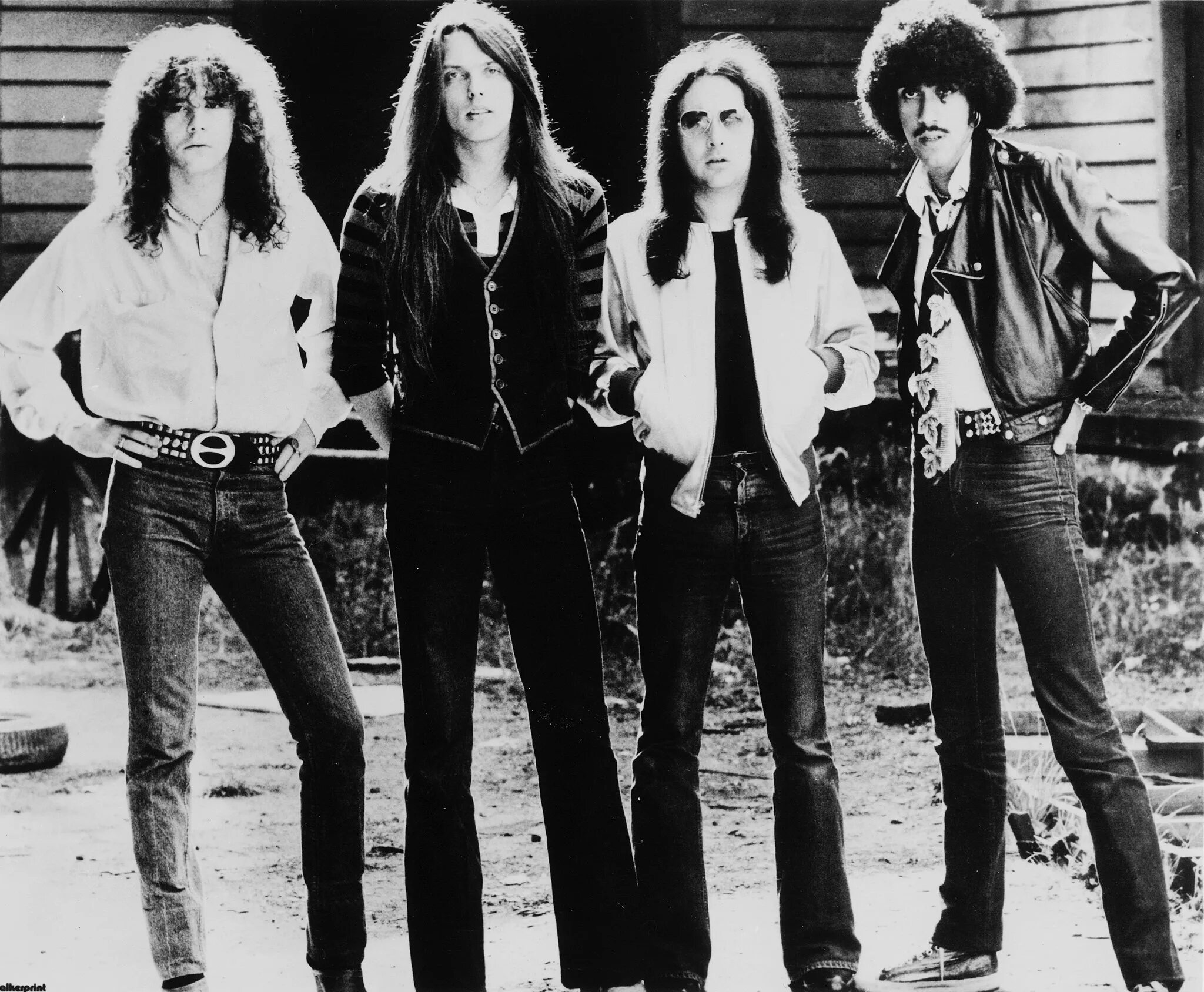 Название групп 70. Thin Lizzy 1971. Thin Lizzy Band. Thin Lizzy 1971 thin Lizzy. Thin Lizzy Jailbreak 1976.