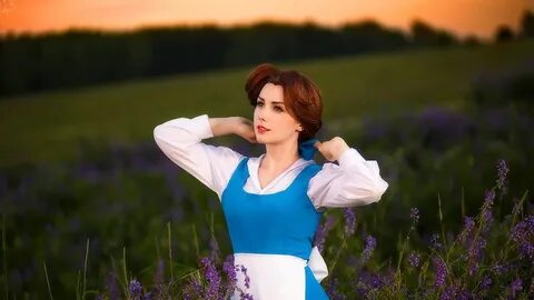 Bella cosplay