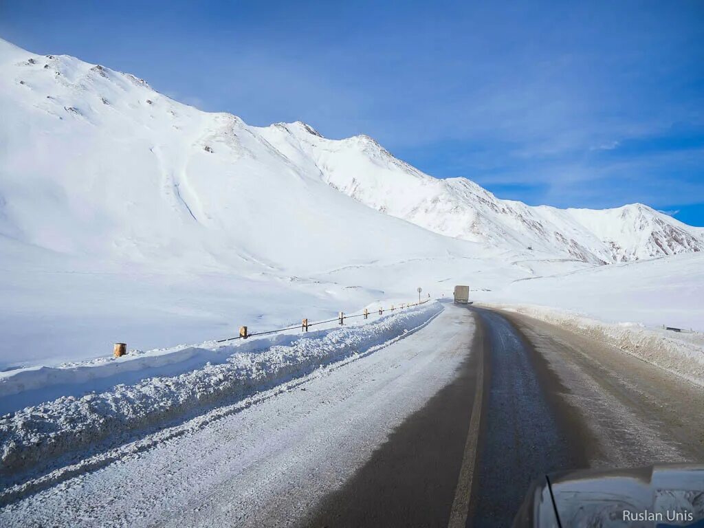 крестовый перевал грузия. крестовый перевал грузия дорога сейчас. крестовый перевал грузия высота. крестовый перевал состояние. военно грузинская дорога гудаури.