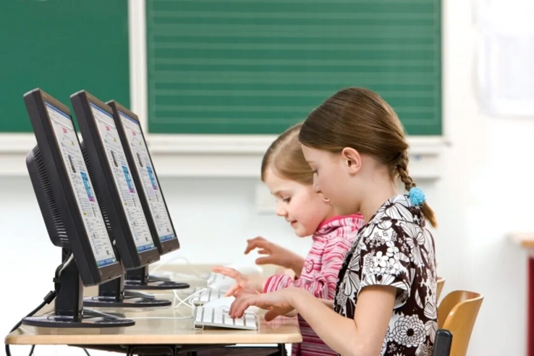 Поддержка образования. ИКТ В школе. Компьютерные технологии в образовании. Информационные технологии в школе. Компьютер на уроке.