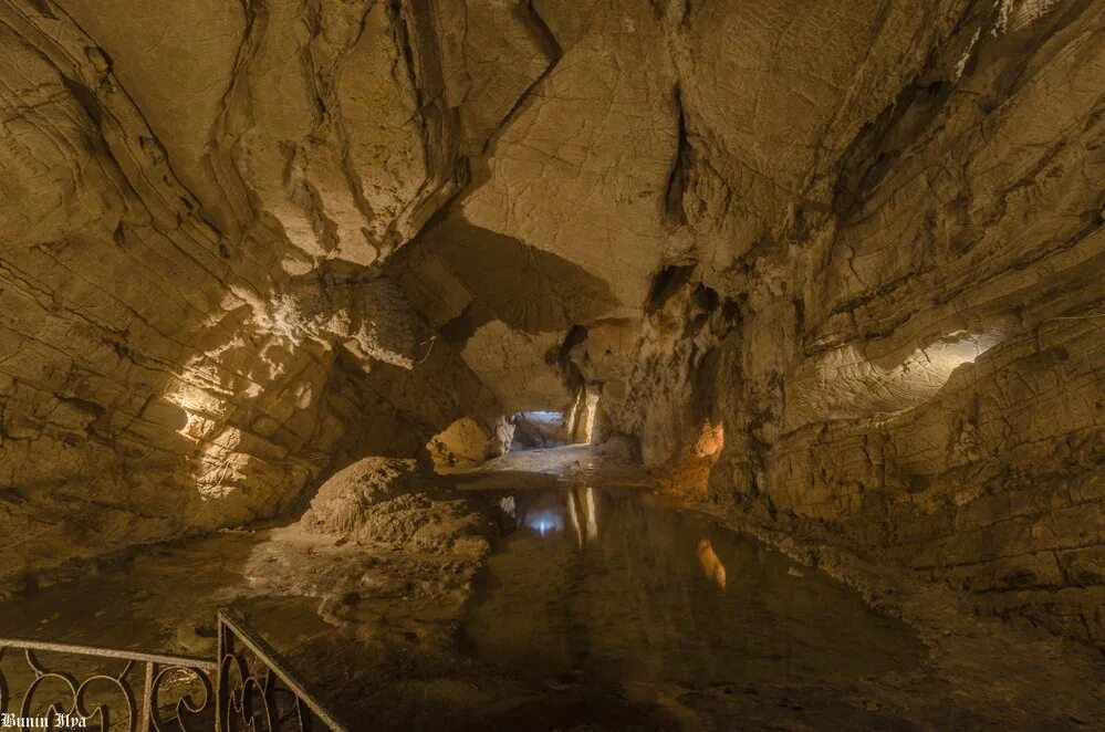 плато лаго-наки. пещеры истории. новоафонская пещера абхазия. воронцовская система пещер адлер. пещеры таулабе.