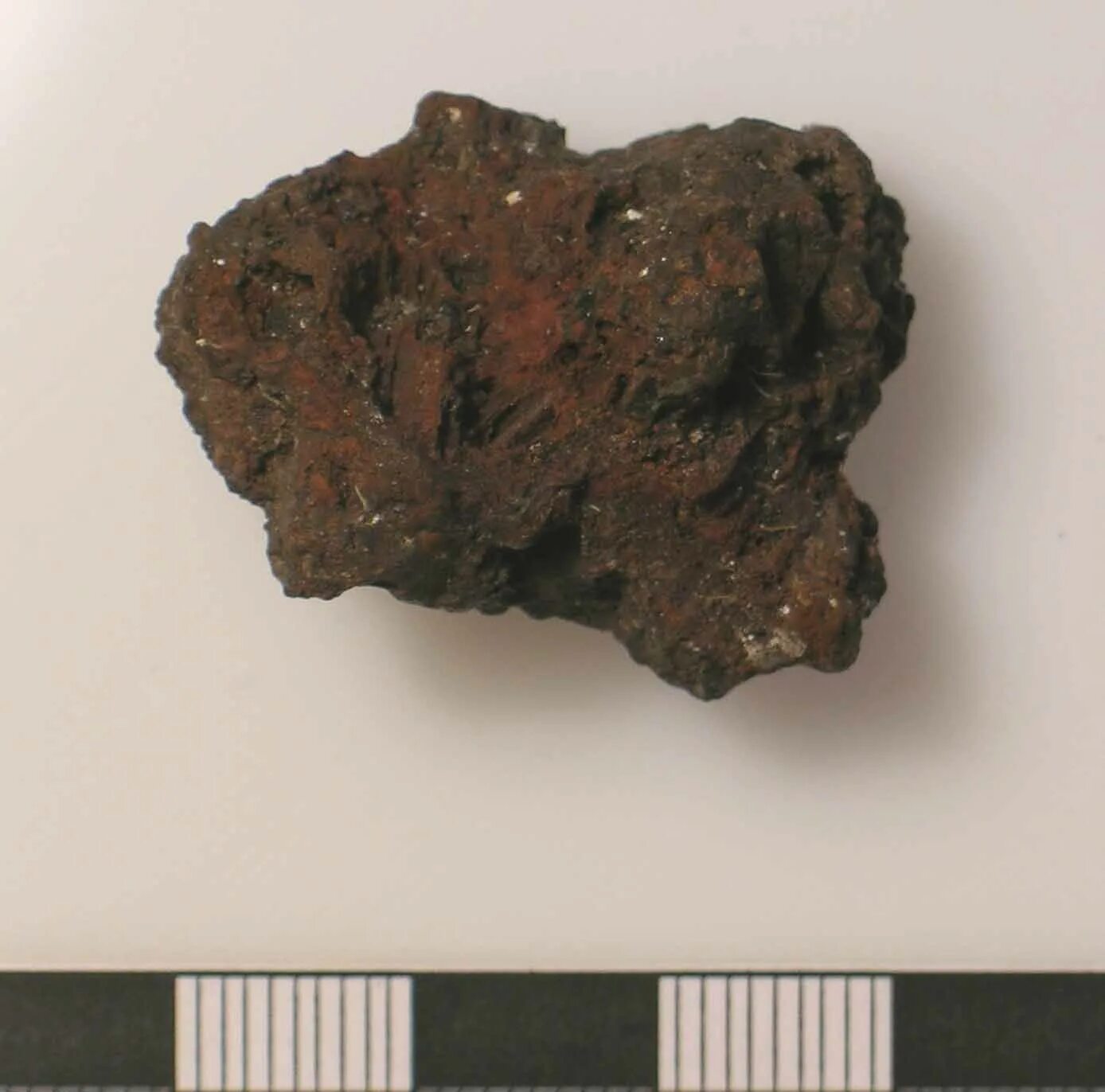 Кричное железо из болотной руды. 16. Кузнецы бронзового века. Древняя руда. Киноварь минерал.