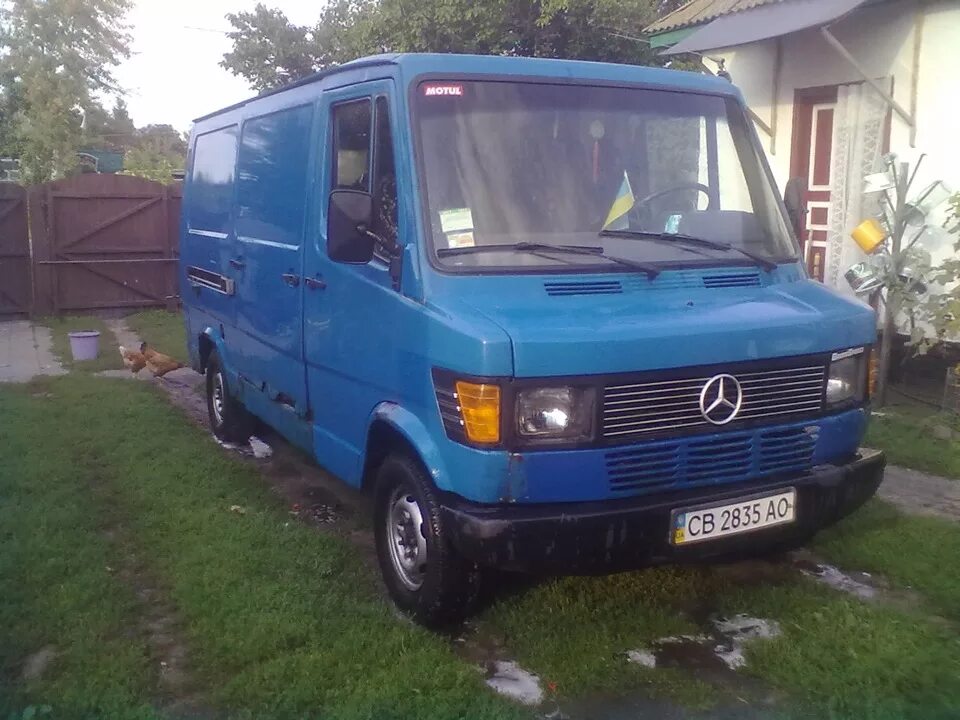 Мерседес Бенц 208д. Mercedes Benz 208d. Мерседес-Бенц 208d 1990. Mercedes Benz 208d 1992. Купить мерседес 208