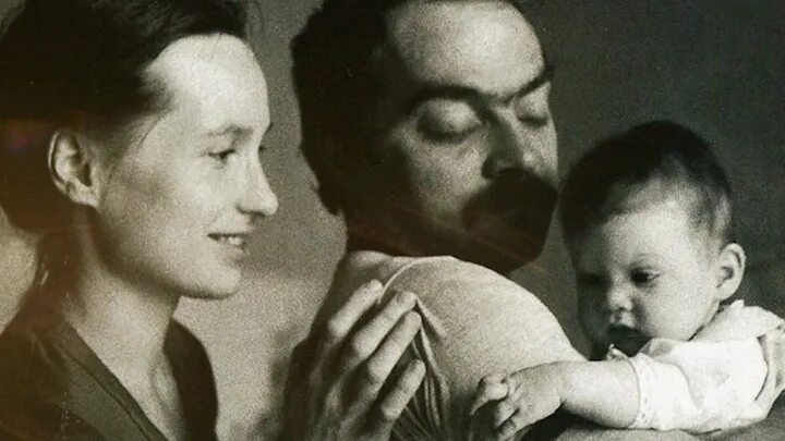 Фото жены павла лебешева сейчас
