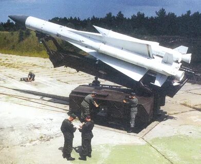 Зенитная ракета с 200 дальность