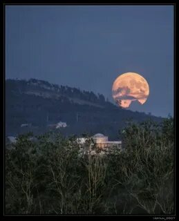 Заход луны