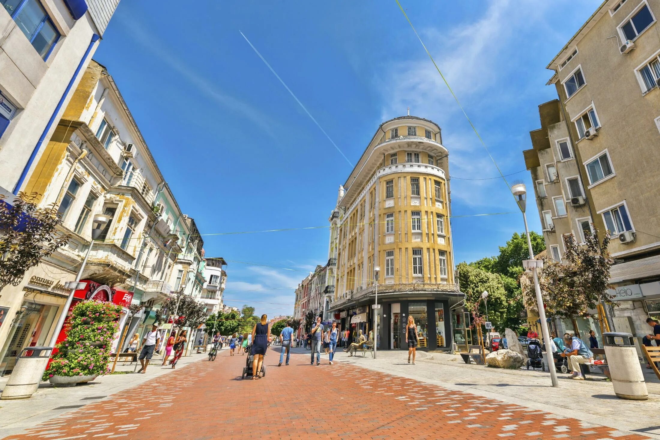 Варна Болгария. Варна столица Болгарии. Варна центр города. Varna Болгария. Город в болгарии 5