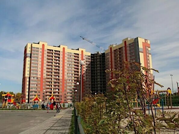 Королева 2 томск южные ворота. Южные ворота королева томск. Королева 4 томск южные ворота. Ул. Королева 10 томск южные ворота.