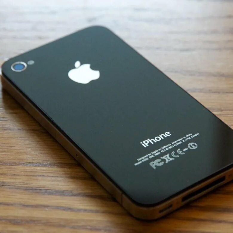 Iphone 4s цены. Iphone 4s. Iphone 4 2010. Айфон 4s черный. Iphone 4 Black.