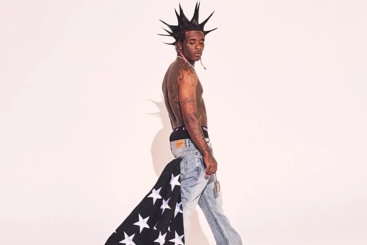Часы трэвиса скотта. Pink tape lil uzi. Лил узи верт 2023. Pink tape lil uzi vert обложка. Lil uzi vert рост.