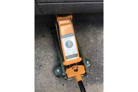 Дело техники подкатной домкрат 904128