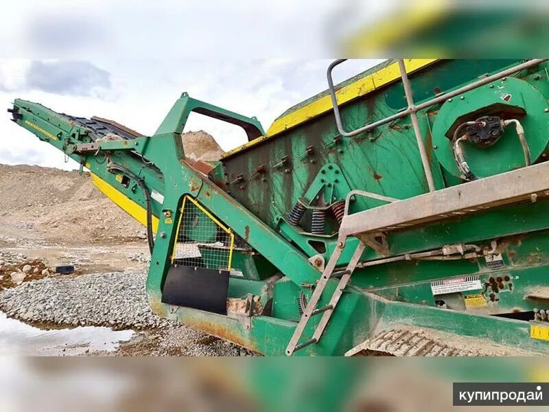 Грохот в спб сегодня. Трехдековый мобильный грохот. Terex warrior 1800. Грохот в спб сегодня. Грохот rhewum.