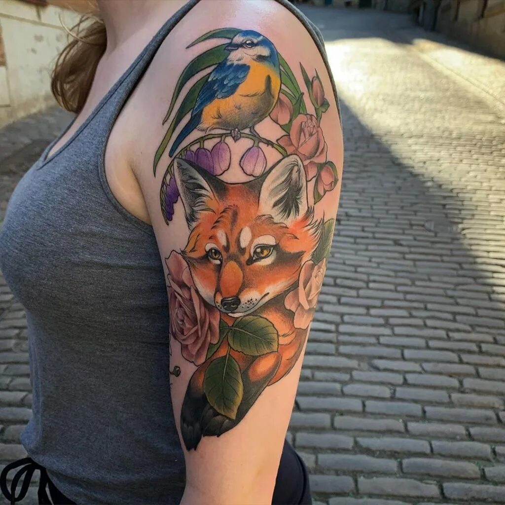Лиса плечи. Тату лиса. Татуировки лиса для девушек. Лиса плечи. Лиса плечи.