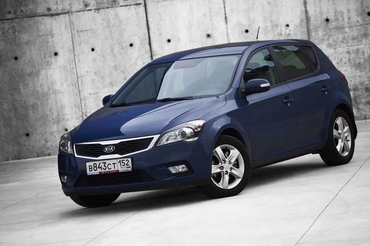 Лучший сид 1.20. Киа СИД 2011. Kia Ceed 1. Kia Ceed ed 2011. Kia Ceed 2011 хэтчбек.