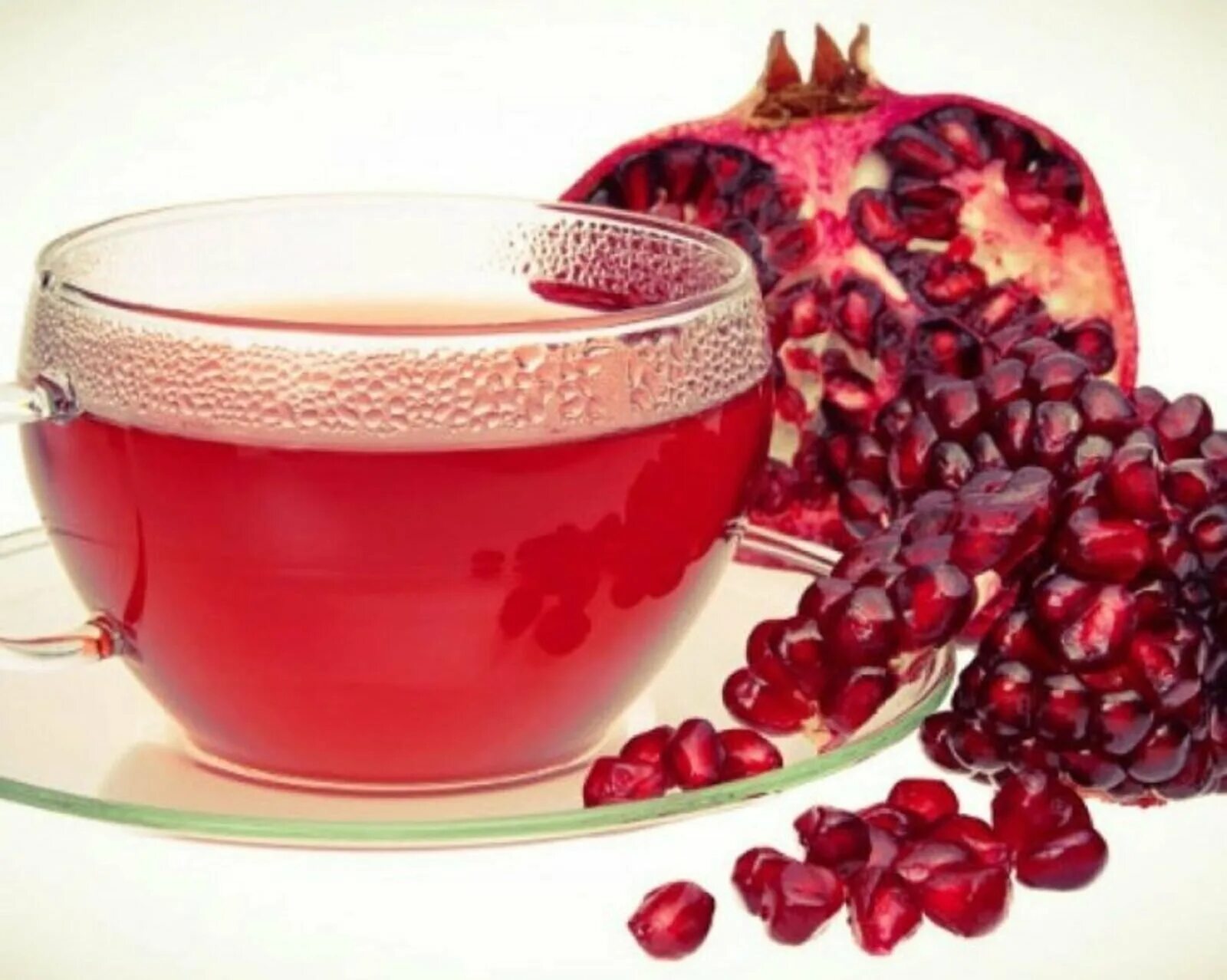 Зеленый чай с гранатом. Чай гранатовый пакетированный. Гранатовый чай в чайнике. Чай с гранатом. Турецкий каркаде гранатовый.