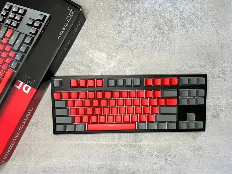 Red square keyrox tkl equinox