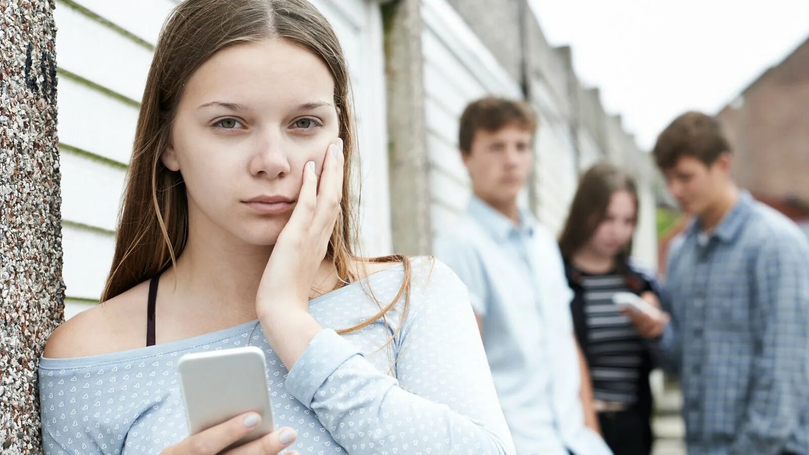 Подросток у них 3. Подросток у них 3. Подросток у них 3. Подростк стоковая картинка. Подросток у них 3.